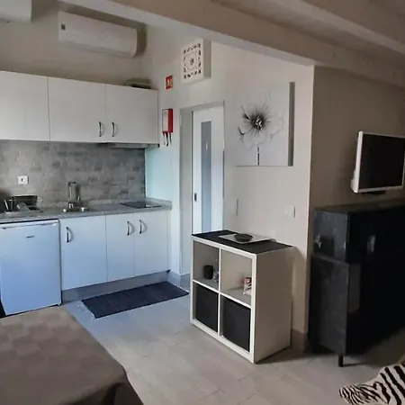 5***** Loft Historical Center *